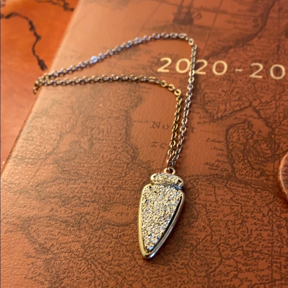 Arrowhead Necklace - Picture 2 of 2
